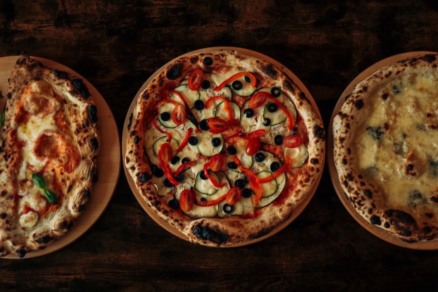 Tre pizze sul tagliere